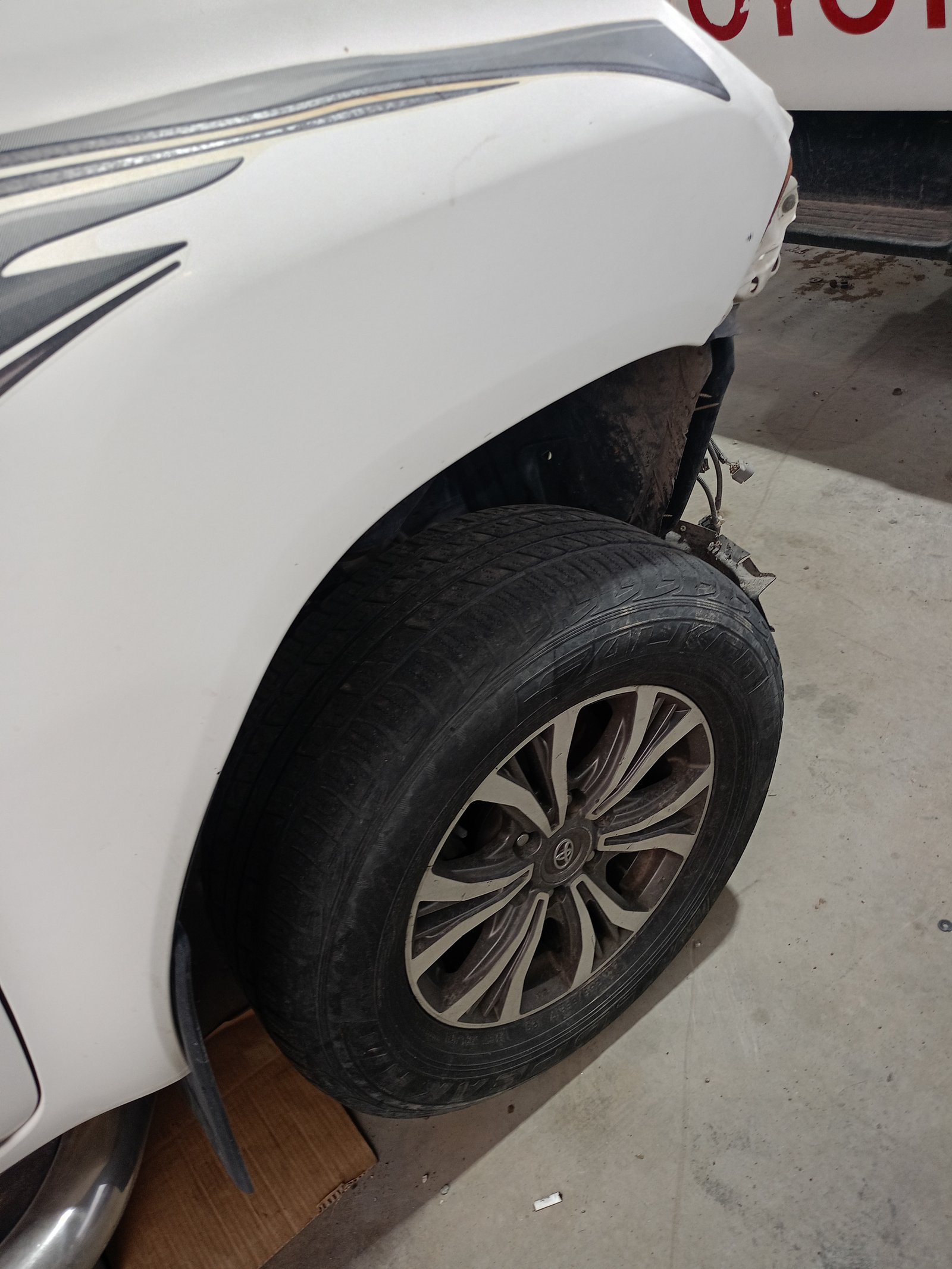 جنوط تويوتا هايلوكس 2020 كروم